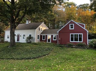 55 Currituck Rd, Newtown, CT 06470