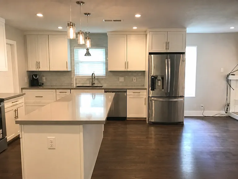 Kitchen view, from entry