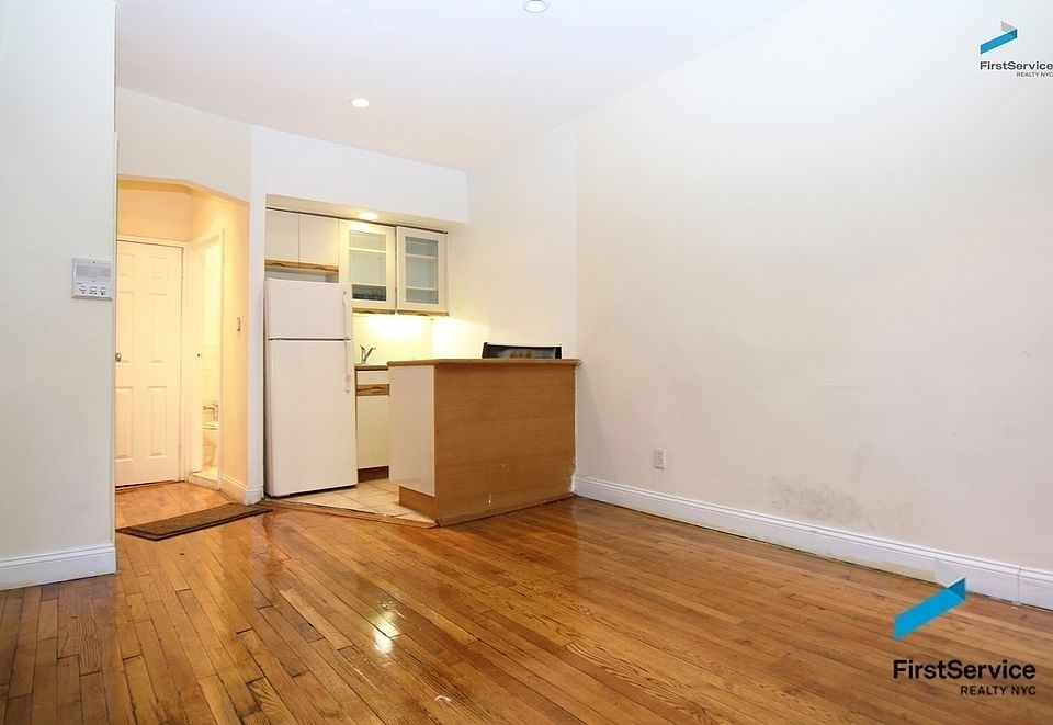 2nd image of 1594 3rd Ave APT 3C