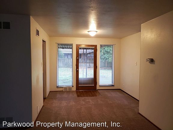 4th image of 8312 Tucka Way SW