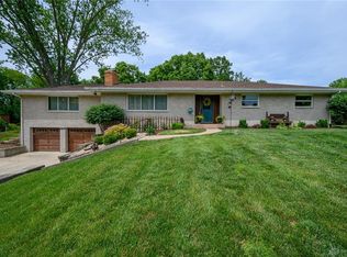 2790 Woodmont Dr, Dayton, OH 45434