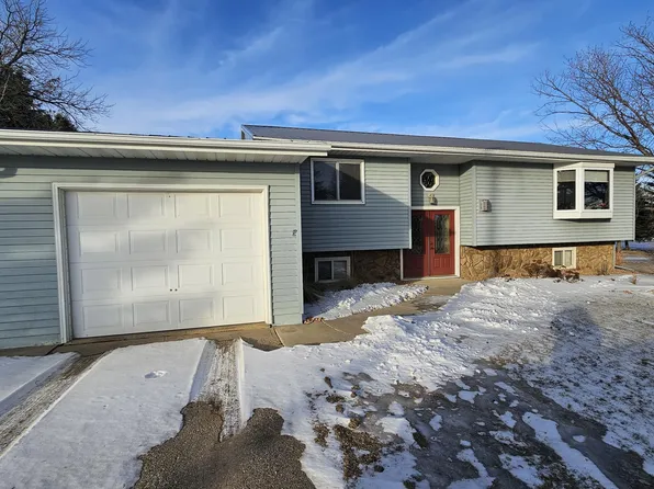38382 132nd St, Aberdeen, SD 57401