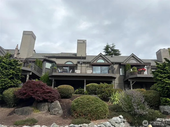 101 Chinook Lane #C, Steilacoom, WA 98388