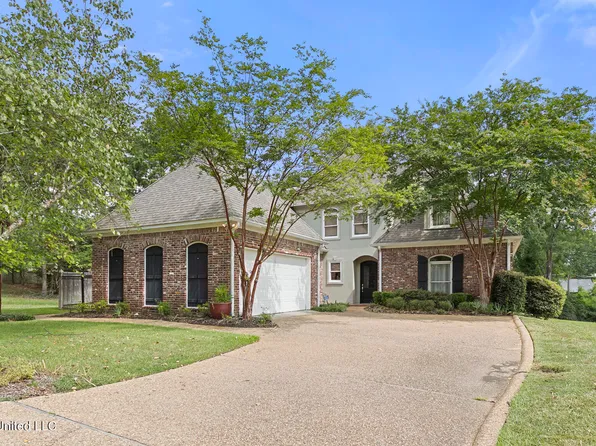 161 Overlook Pointe Dr, Ridgeland, MS 39157