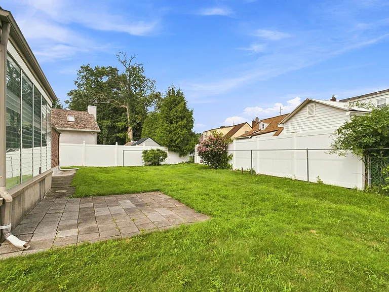 spacious backyard