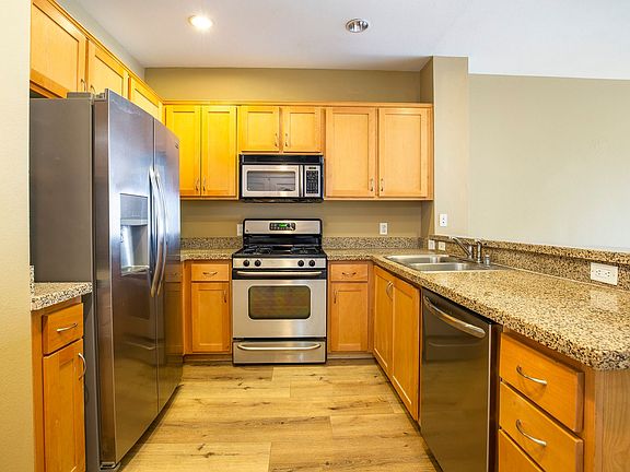 2nd image of 450 J St Unit 6141