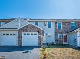 3018 Orchard Dr, Chambersburg, PA 17201