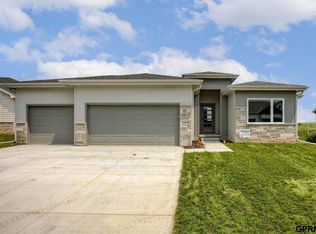 11015 N 169th St, Bennington, NE 68007