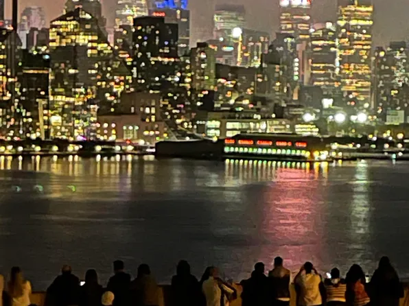 6600 Boulevard East #1-C, West New York, NJ 07093