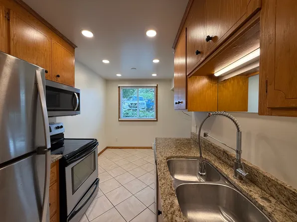 1955 Marshall Ave APT 4, Saint Paul, MN 55104