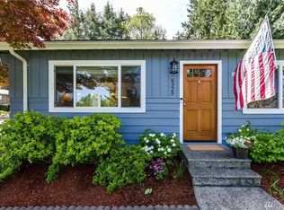 6325 NE 196th St, Kenmore, WA 98028