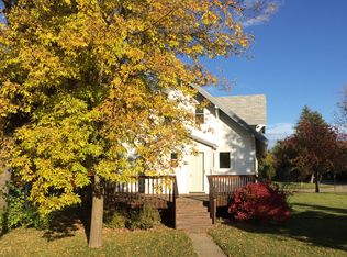 225 Oak St SE, Clearbrook, MN 56634