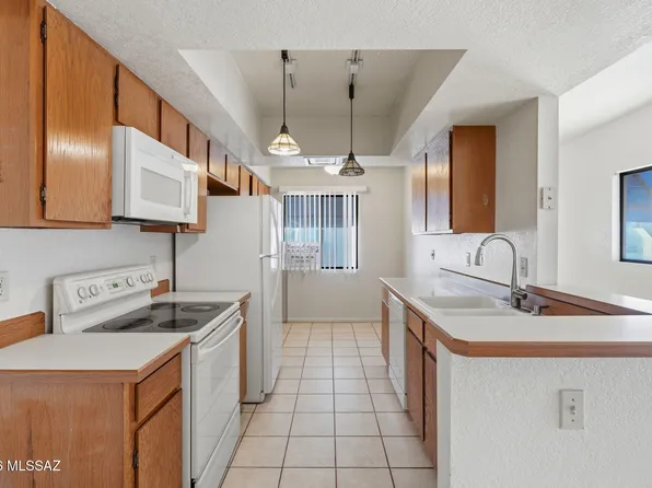 7920 E Colette Cir Unit 66, Tucson, AZ 85710