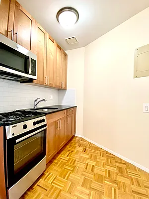 Rented by City & Suburban | media 17