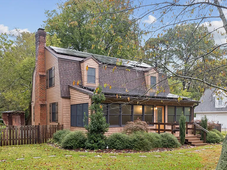 1728 Martin Rd — Photo 3