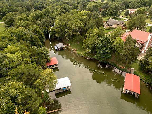 4th image of 1355 Dickerson Bay Dr