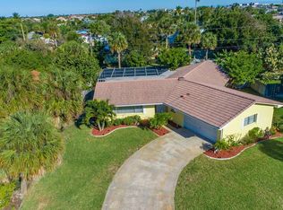 250 Sand Pine Rd, Indialantic, FL 32903