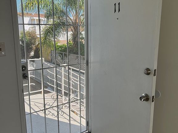 2nd image of 905 Edgewood St APT 11