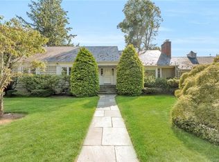 3 Skibo Ln, Mamaroneck, NY 10543