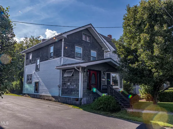516 Logan Blvd, Altoona, PA 16602