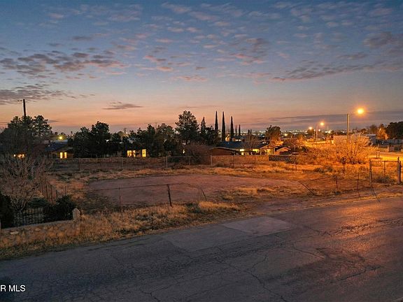 3rd image of 9961 Moses Dr