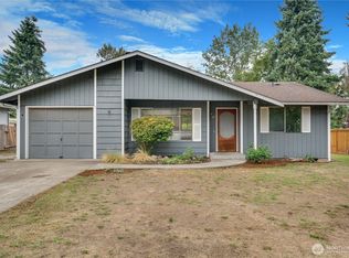87 Hylebos Ave, Milton, WA 98354