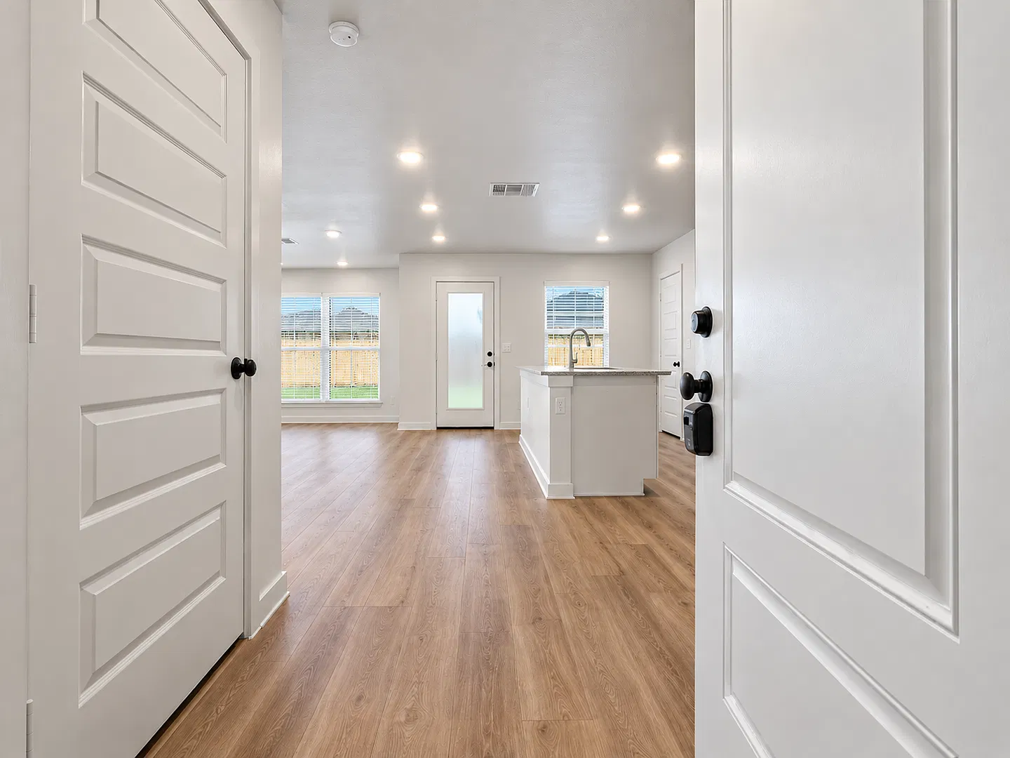 Brand New 3-Bedroom Home In Wolfforth Appliances Included! — Photo 2