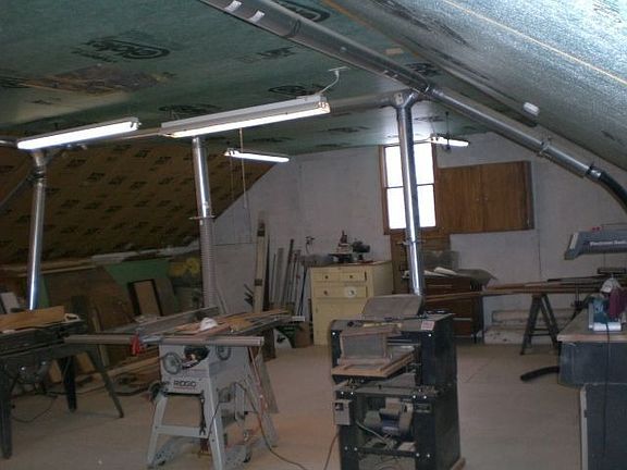 Garage 2nd floor
