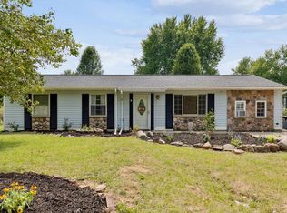 6699 Pin Oak Dr, Loveland, OH 45140