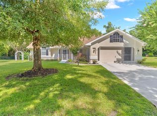 16 Hemlock Ct E, Homosassa, FL 34446