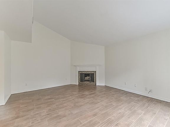 5th image of 10264 Bridgeland Ln
