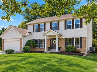 739 Winterfield Dr, Saint Peters, MO 63304