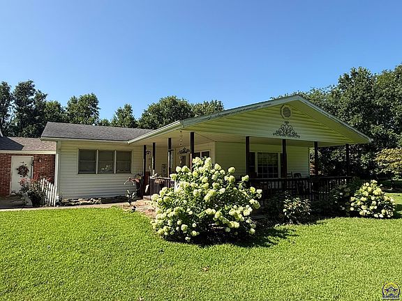 2nd image of 9321 NW 40th St