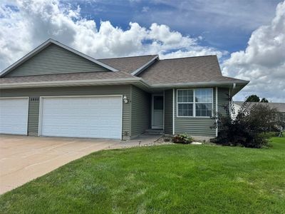 3690 Deer Valley Dr APT B, Marion, IA, 52302