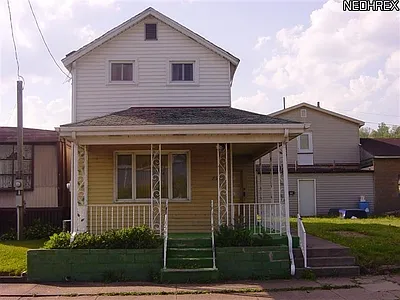 1515 Main St photo 1