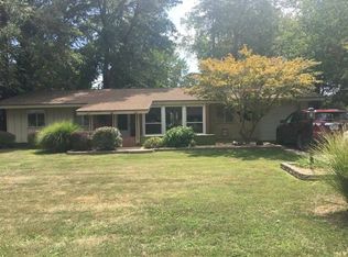 1 Greve Dr, Centralia, IL 62801