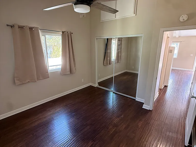 4125 Iowa St #5 — Photo 9