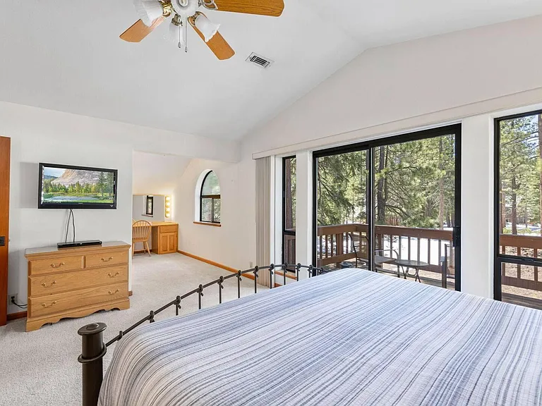 11960 Brookstone Dr — Photo 11