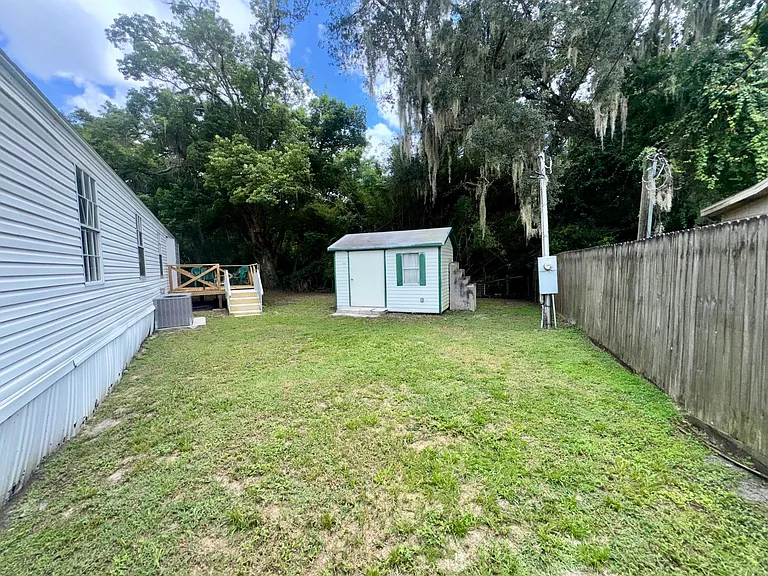 641 Bayou Dr — Photo 24