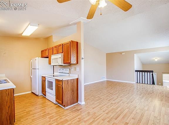 3rd image of 625 Wheat Field Rd