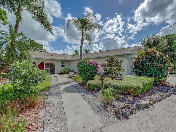 5th image of 4973 Royal Palm Dr