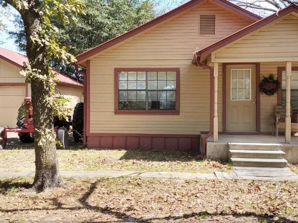 509 S Mill St, Sulphur Springs, TX 75433