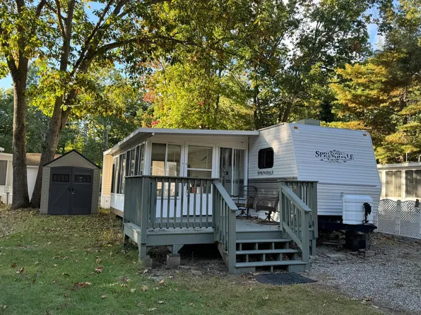 1 Robinson Way #A195, Kennebunk, ME 04043