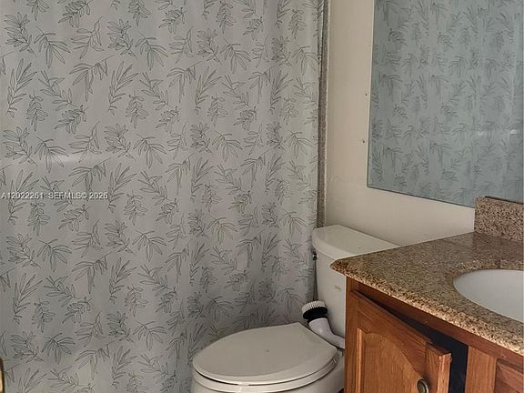 5th image of 4043 Cornwall Dr #C