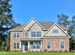 102 Sweetheart Cir, Guyton, GA 31312