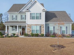 75 Fletcher Ln, Hampstead, NC 28443