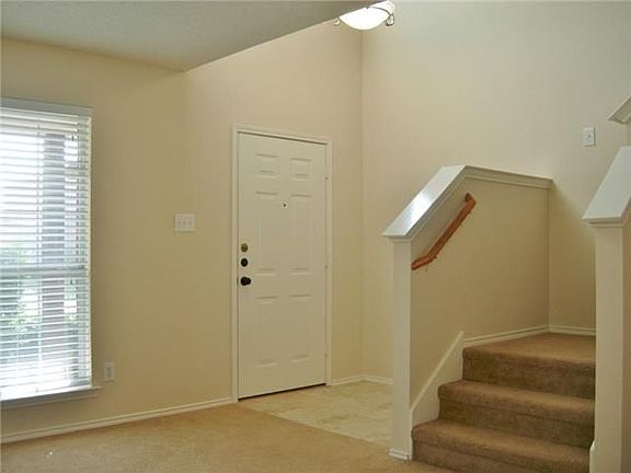 3rd image of 3108 Vermont Ave