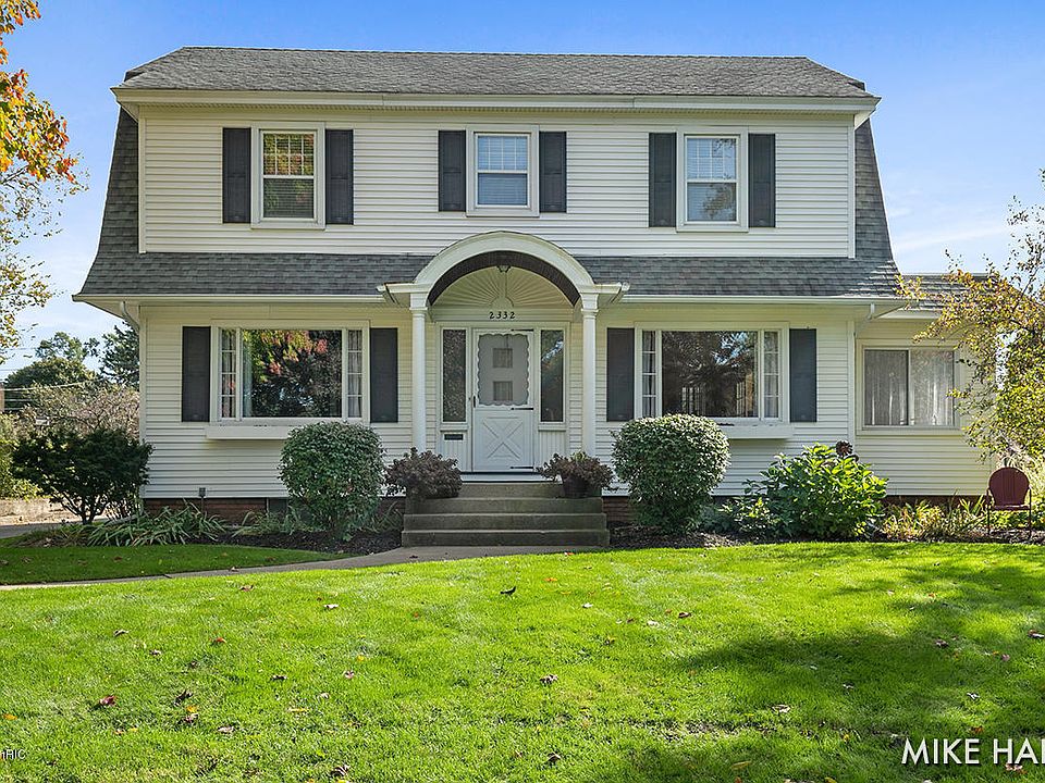 1st image of 2332 Foster Ave NE