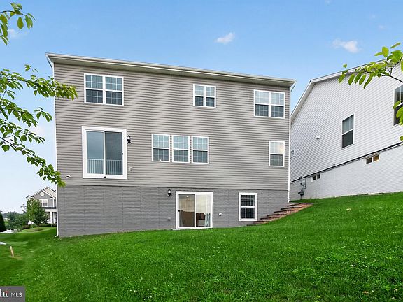 3rd image of 2229 Denali Dr