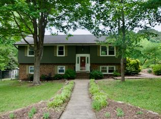 1201 Sturdivant Dr, Cary, NC 27511